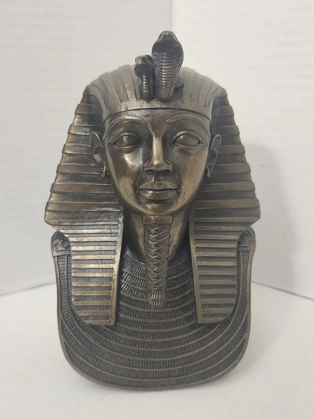 Vintage 2000 Veronese King Tut Bronze Resin Statue Egyptian Pharaoh Bust